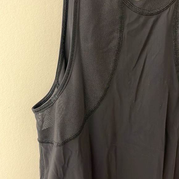 Black Lululemon Tank - Picture 4 of 7